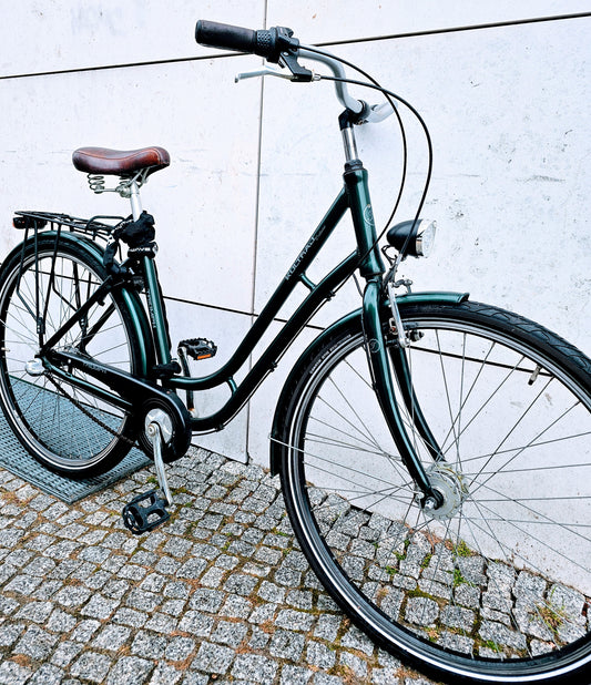 TRIUMPH Green